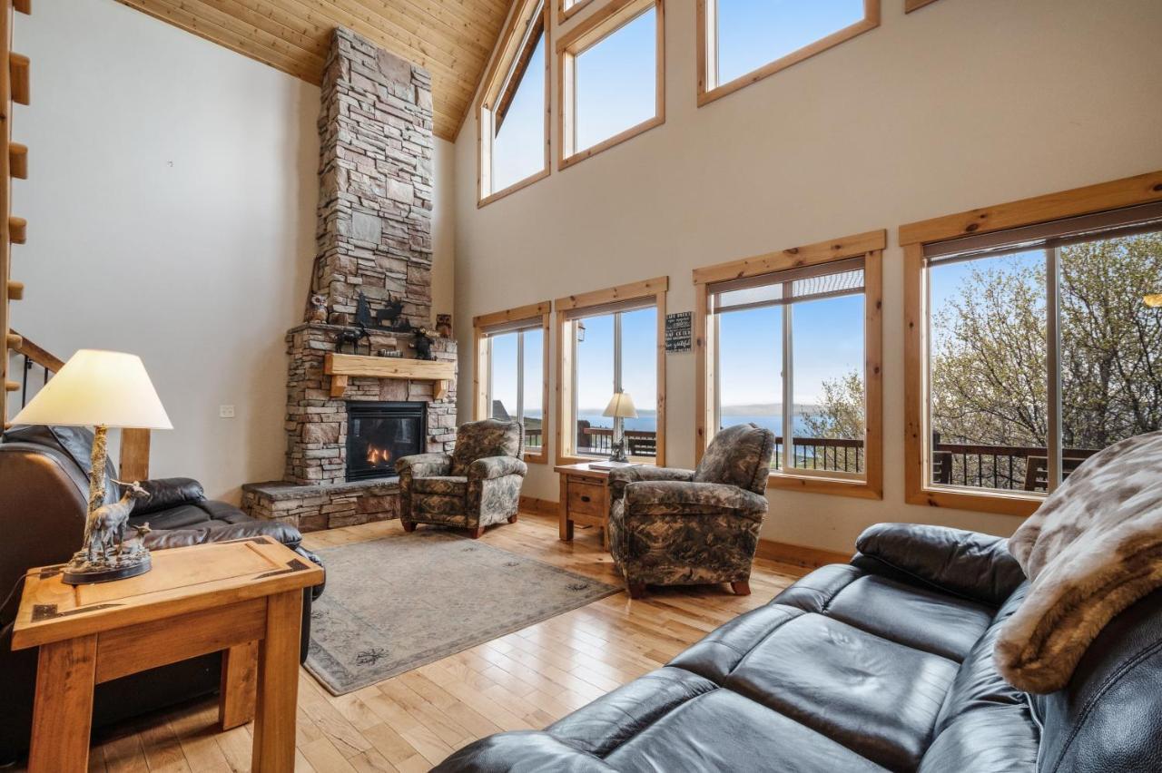 Timberland in Garden City, United States