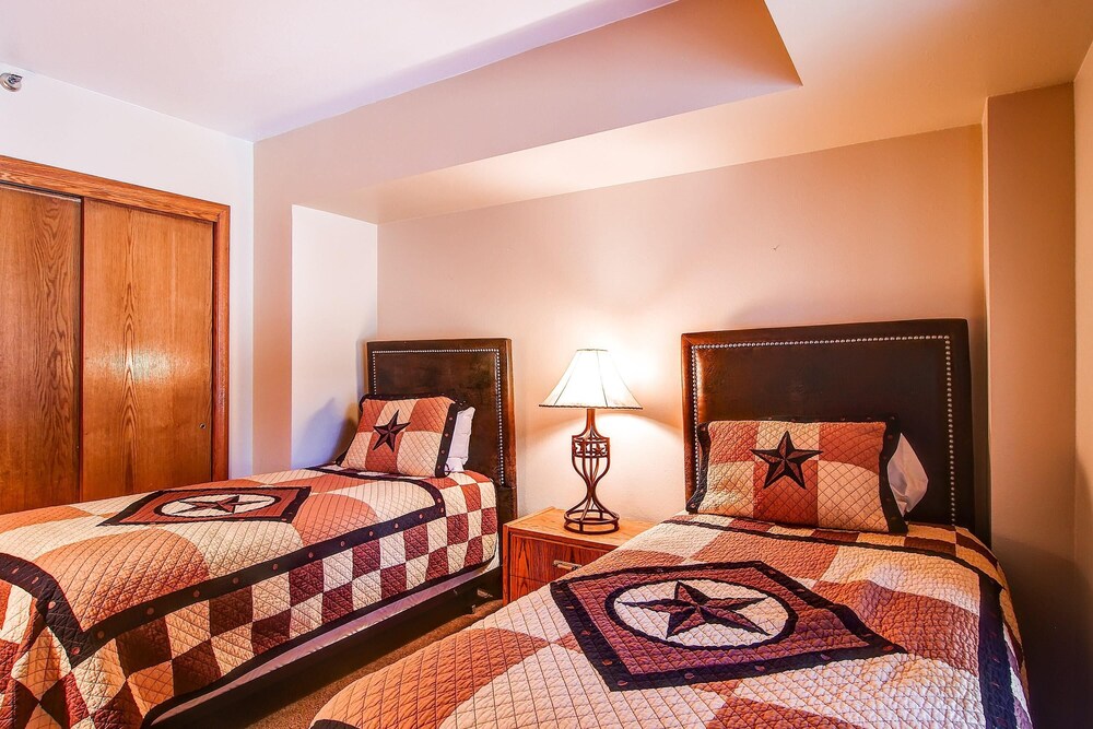 Park Station Condominium Hotel - photo 48
