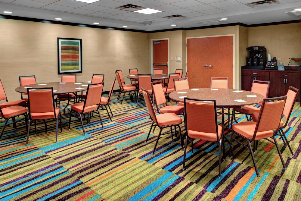 Fairfield by Marriott Inn & Suites Anniston Oxford - photo 27