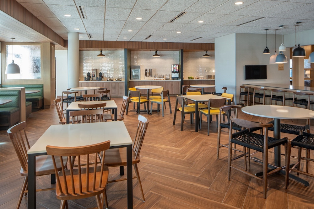 Fairfield by Marriott Inn & Suites Huntsville Redstone Gateway - photo 36