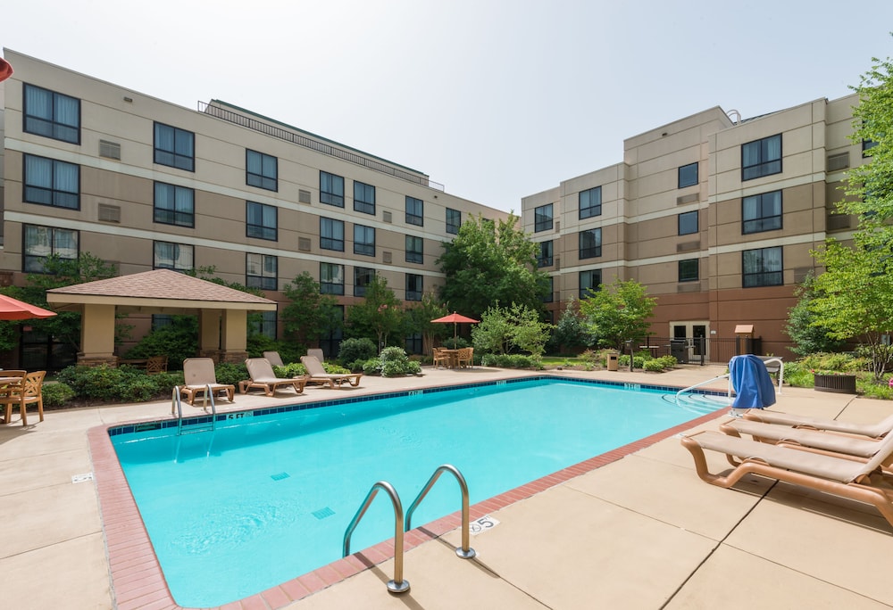 Staybridge Suites Memphis Poplar Ave East by IHG - photo 33