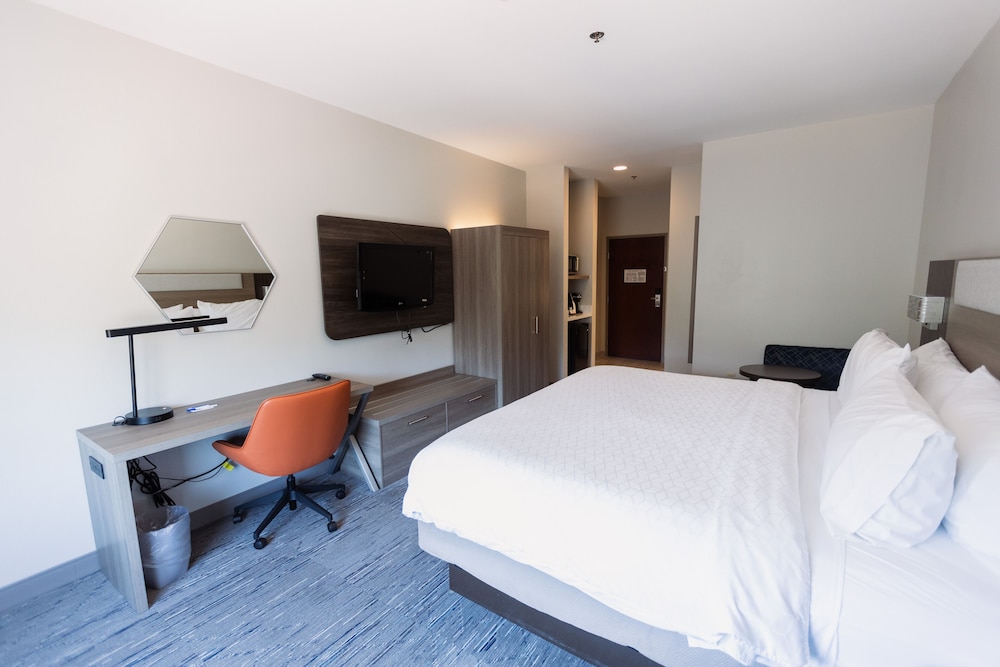 Holiday Inn Express & Suites Guthrie North Edmond by IHG - photo 8