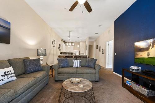 Cute condo in Bahama Bay with big balcony — 4-Star Luxury Hotel in Kissimmee, United States