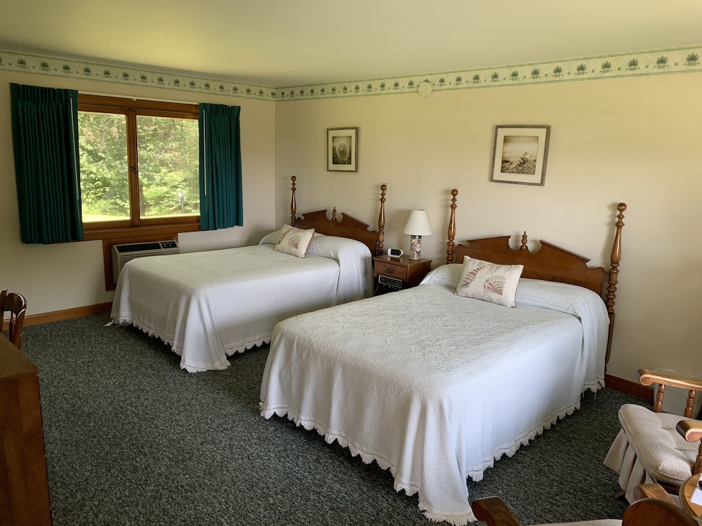 Towne Lyne Motel - photo 43