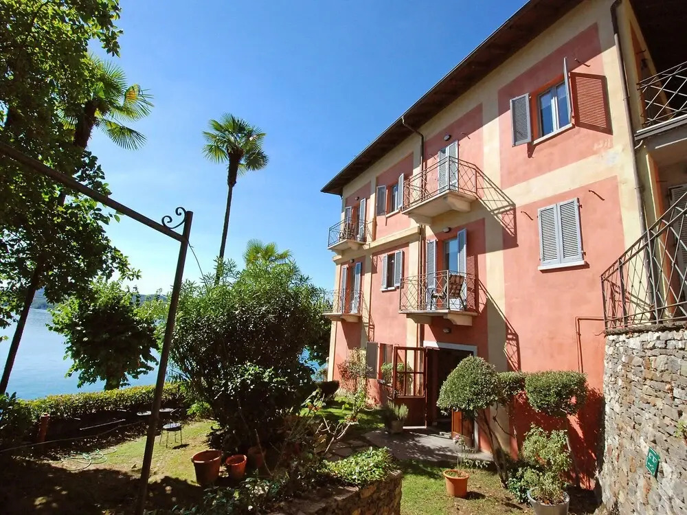 Casa Del Lago — 4-Star Luxury Hotel in Omegna, Italy
