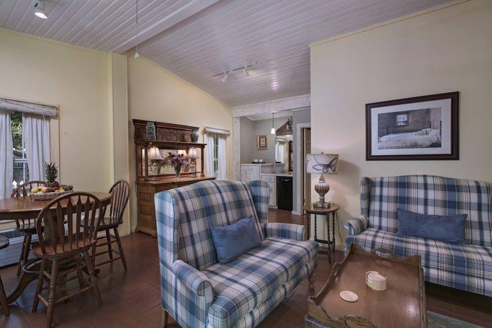 Inn on the Creek - photo 34