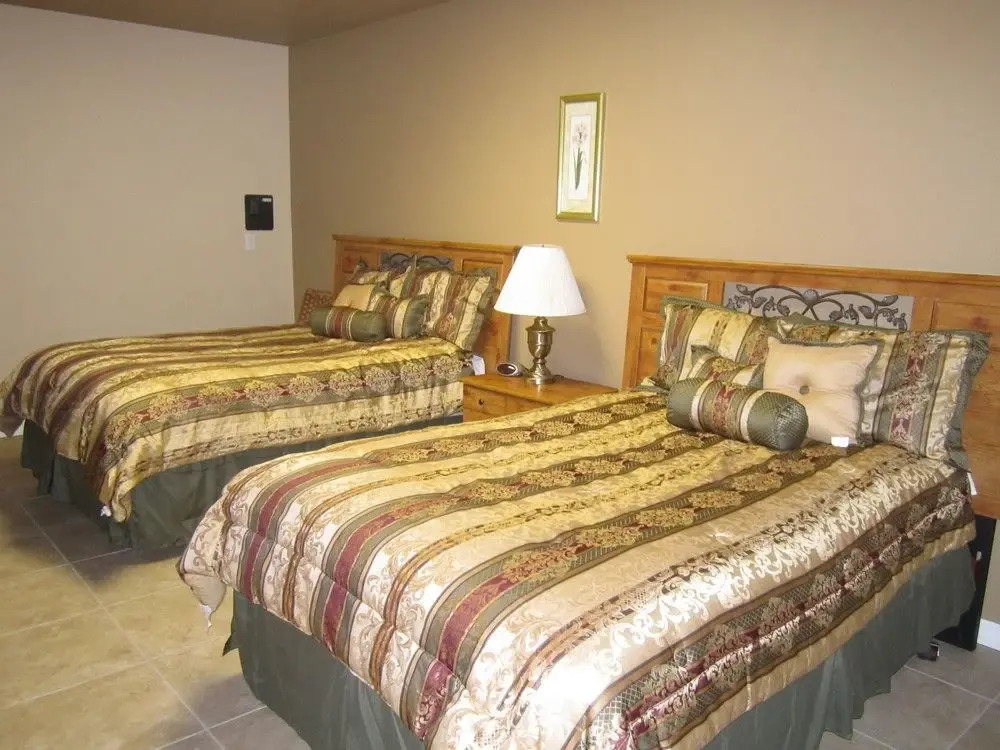 North Lake Estates RV Park - photo 13