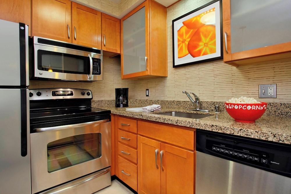 Residence Inn Phoenix Glendale Sports & Entertainment District - photo 23