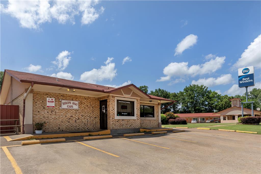 Best Western Palestine Inn - photo 31