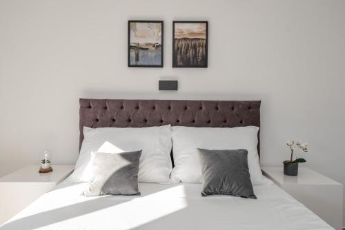 Villa Divino Afflante — 4-Star Luxury Hotel in Pirovac, Croatia