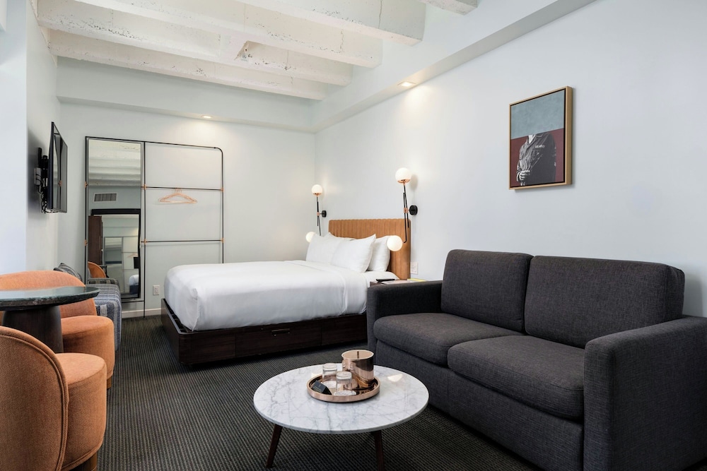The Guild Hotel San Diego Downtown a Marriott Tribute Portfolio Hotel - photo 45