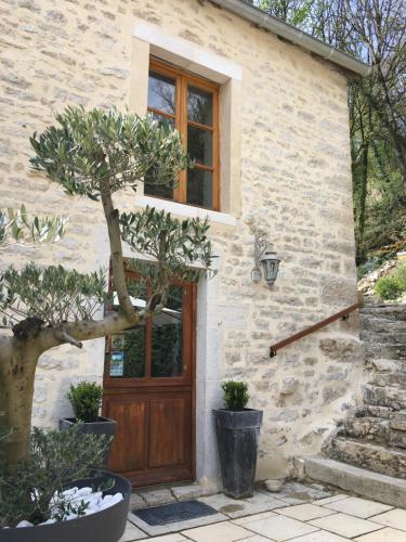 Les Allumettes d’Ecorsaint in Dijon, France