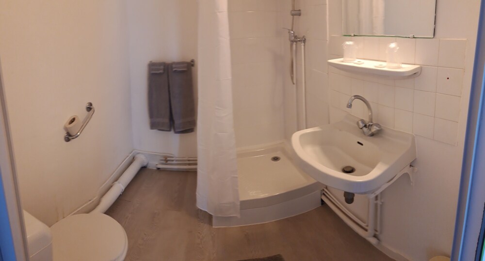 Hotel Labat — Orthez — photo 4