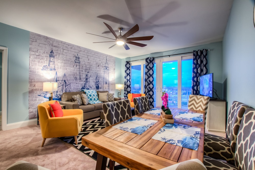 Laketown Wharf Resort by Aneliya's Rentals - photo 655