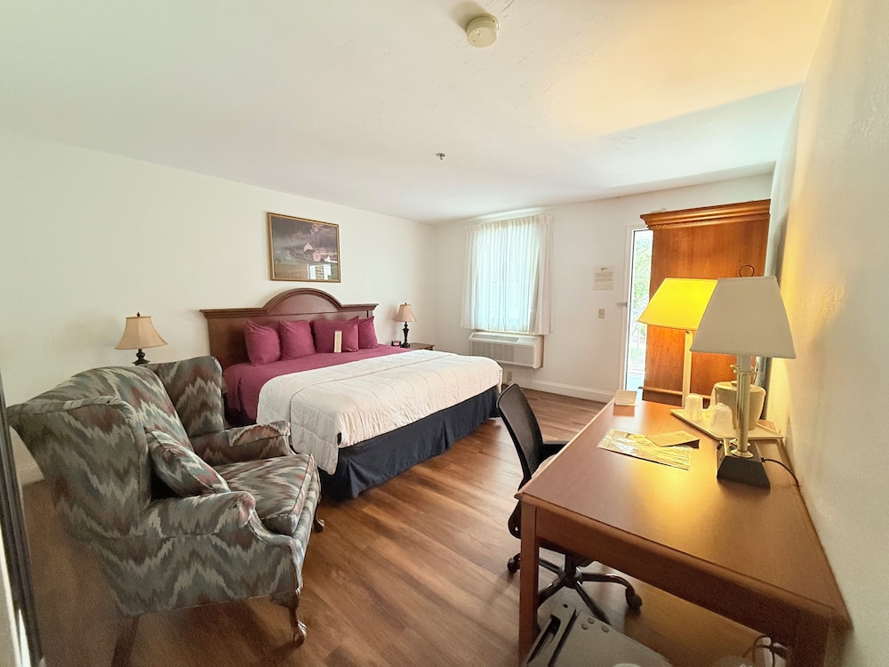Inn at Cemetery Hill - photo 43