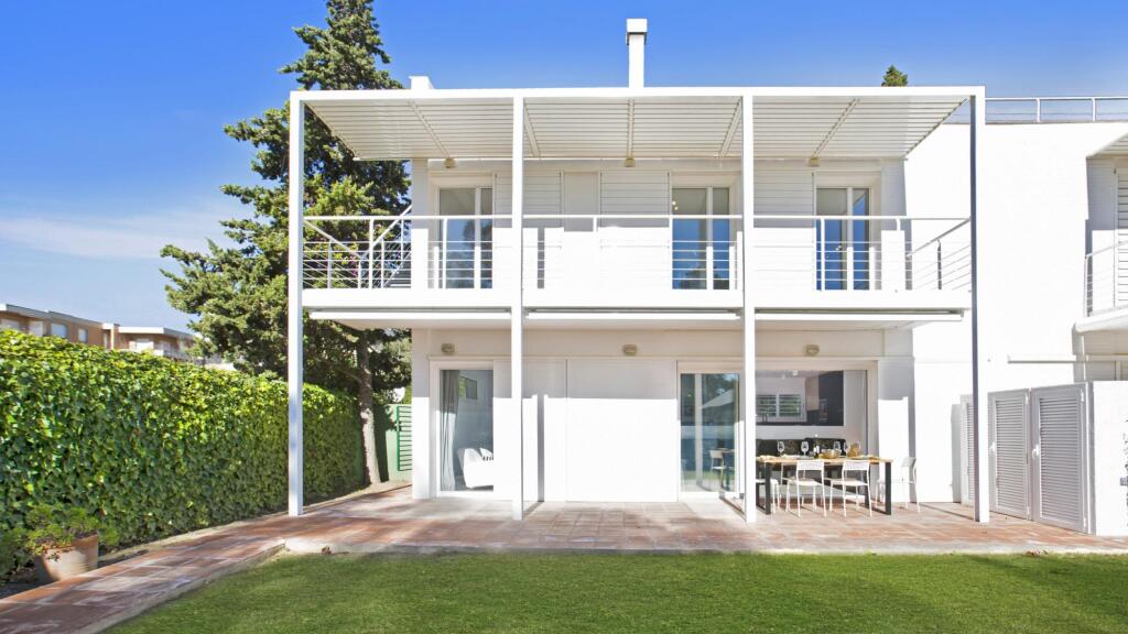 Vicki in Calella de Palafrugell in Palafrugell, Spain