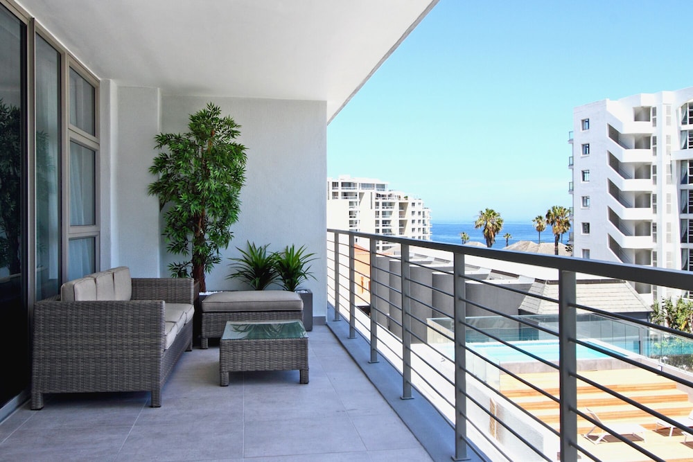 Fairmont 303 - last minute hotel in Cape Town