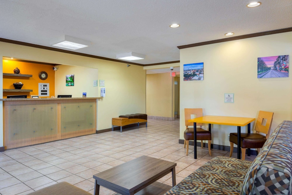 Spark by Hilton Savannah Midtown - photo 14
