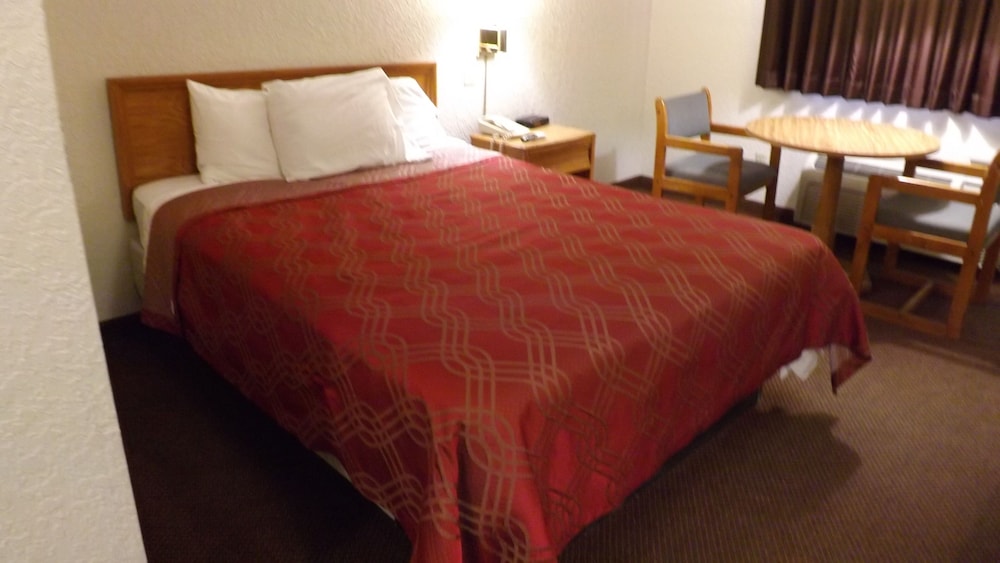 Kci Lodge - photo 6