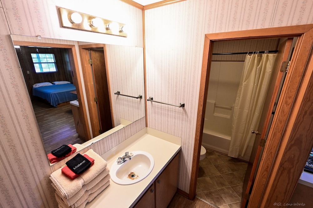Rayburn Country Resort - photo 102