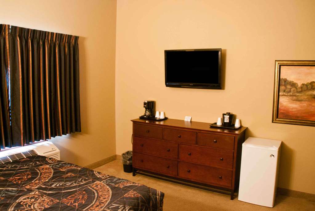 Americas Best Value Inn Big Lake Becker - photo 9