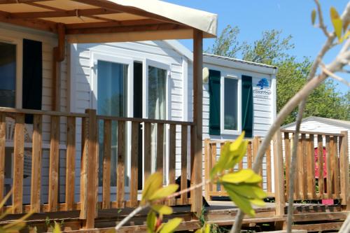 Mobilhome Aux Portes du Soleil in Sigean, France