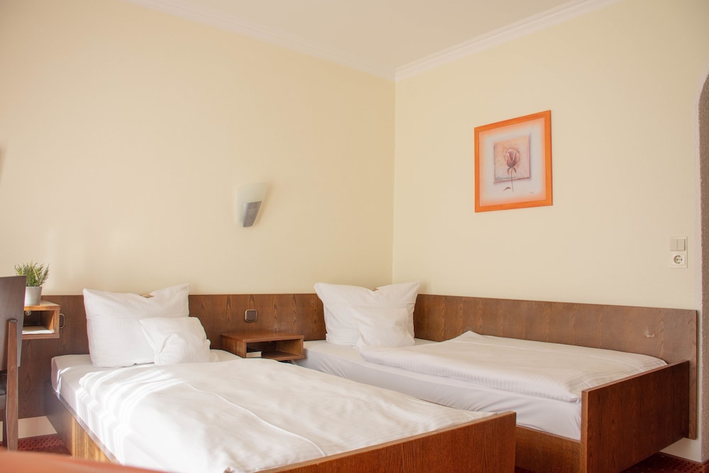Hotel Restaurant Rothkopf - last minute hotel in Koeln