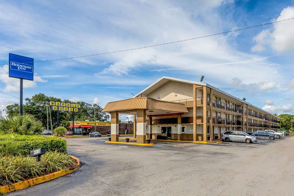 Rodeway Inn Fairgrounds Casino - photo 4