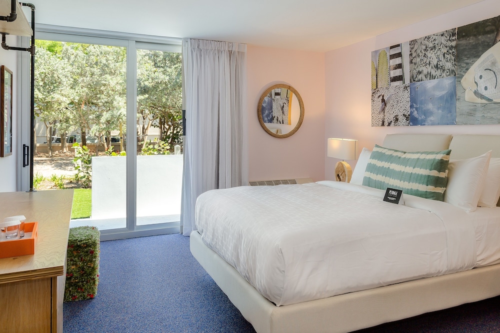 Plunge Beach Resort - photo 25