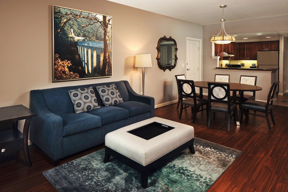 Hilton Grand Vacations Club Tuscany Village Orlando - photo 20