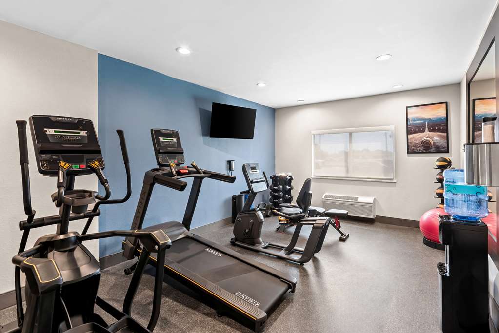 Best Western Ottumwa Inn & Suites - photo 7