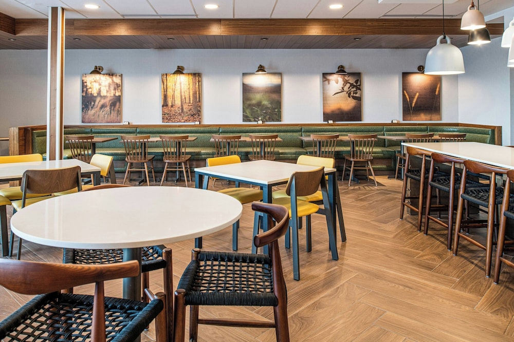 Fairfield by Marriott Inn & Suites Winters Davis - photo 29