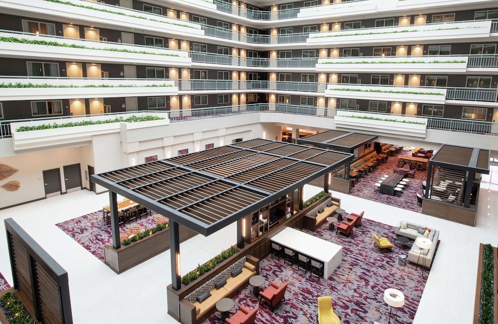 Embassy Suites by Hilton Walnut Creek - photo 9
