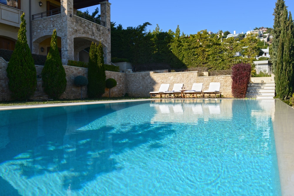 Villa Marina Luxury Villa with Private Pool — 4-Star Luxury Hotel in Marathonas, Greece