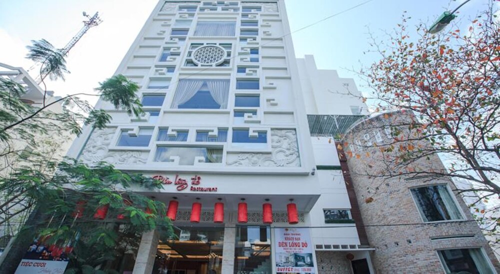 Den Long Do Hotel & Restaurant - carbon neutral hotel in Nha Trang
