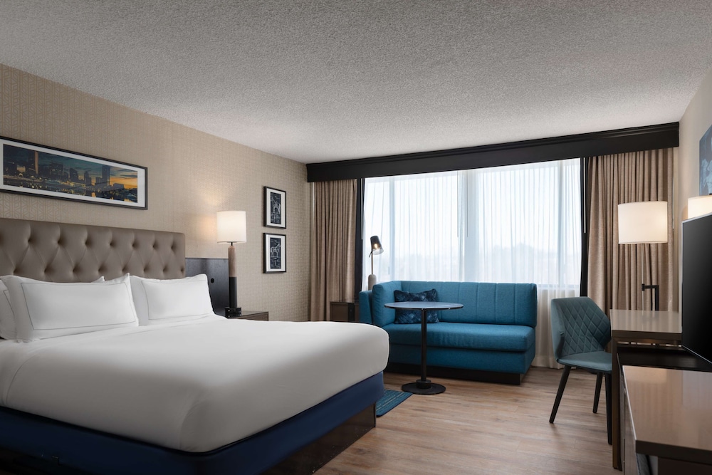 DoubleTree By Hilton Baltimore North Pikesville - photo 13