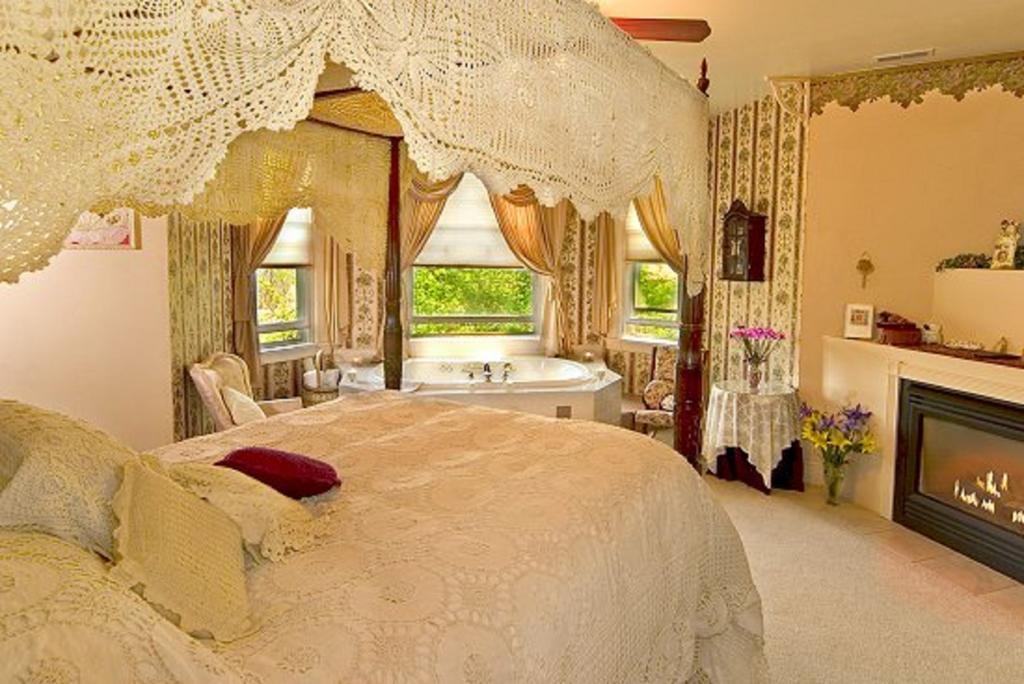 Inn At Norwood - photo 14