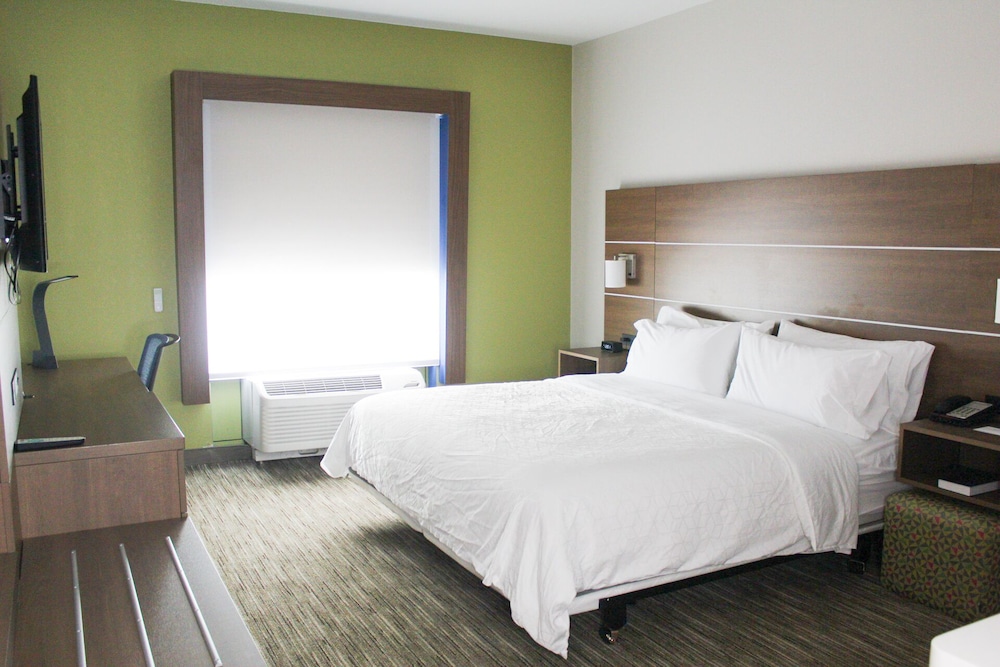 Holiday Inn Express & Suites Martinsville by IHG - photo 7