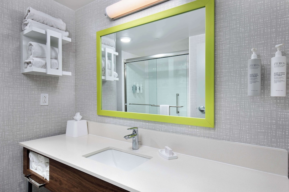 Hampton Inn Pikeville - photo 17