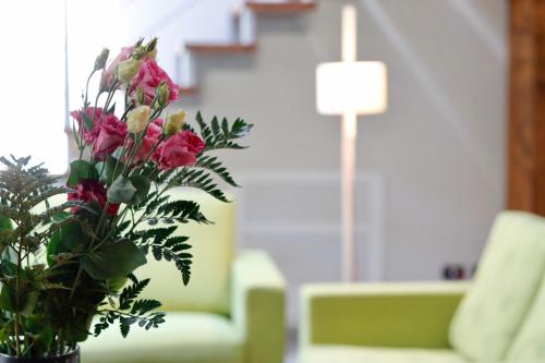 Castelli Delux — 4-Star Luxury Hotel in Menaggio, Italy