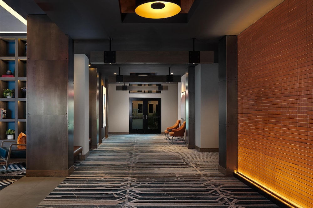 Hotel Avail Rogers Tapestry Collection by Hilton - photo 59