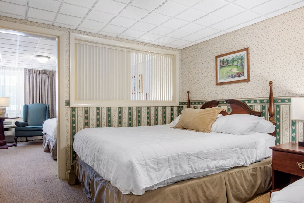 Coachman Inn - photo 6