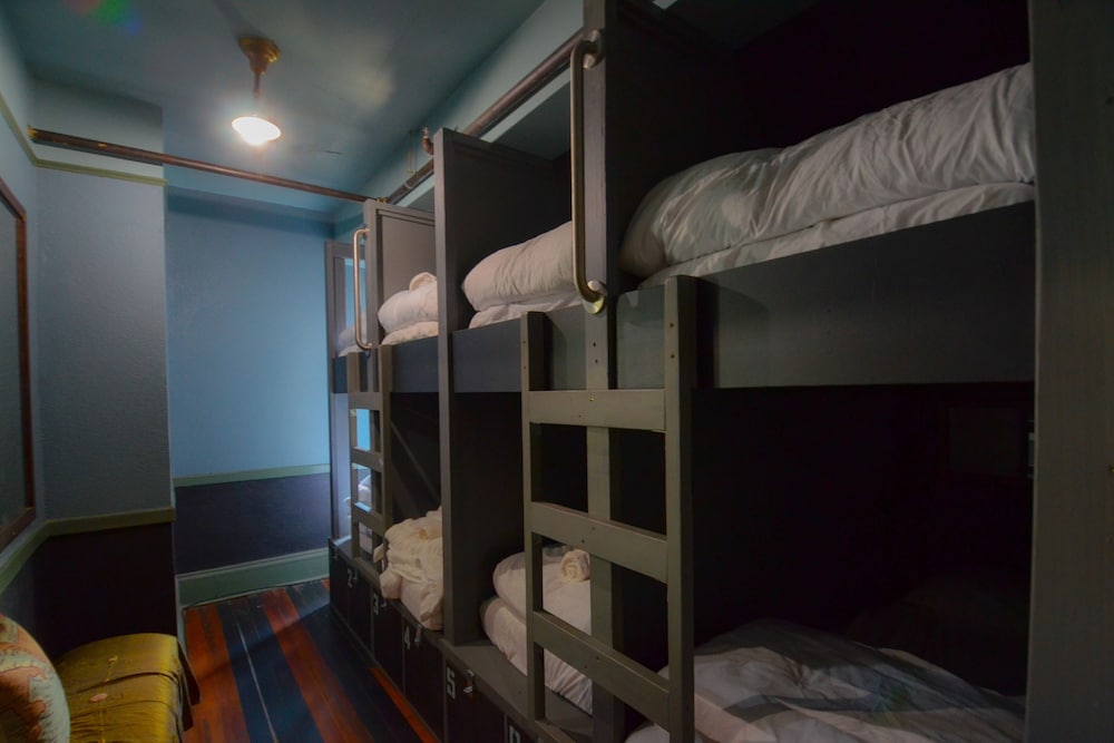 Michie Hostel - photo 17
