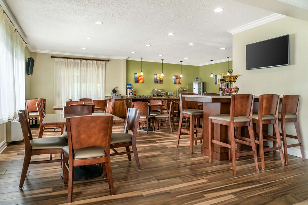 Best Western Of Hartland - photo 41
