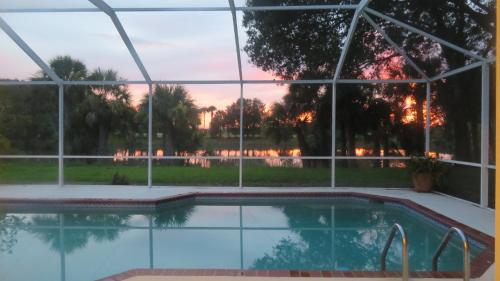 Luxury 3 Bedroom Home near Beaches with Pool — 4-Star Luxury Hotel in Vero Beach, United States