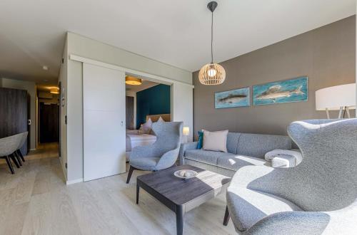 Boddenflair in der Seefahrtschule — 4-Star Luxury Hotel in Wustrow, Germany