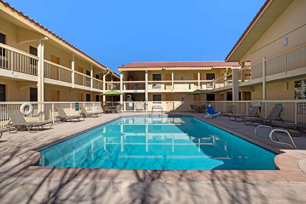 La Quinta Inn by Wyndham El Paso East Lomaland - photo 6