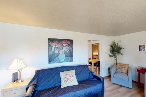 Beaches Inn Buccaneer Bay Bungalow - photo 14