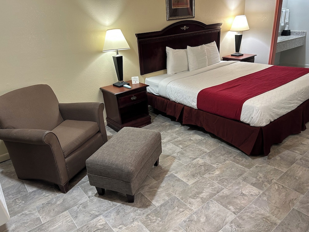 Howards Inn Motel - photo 20