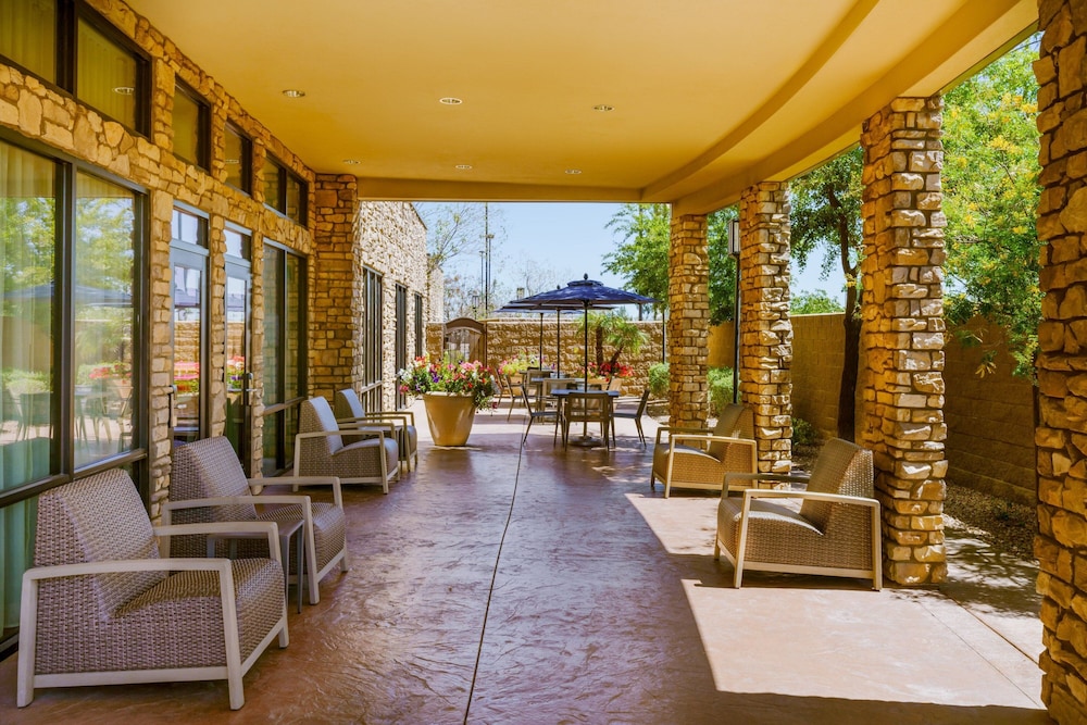 Courtyard Phoenix Mesa Gateway Airport - photo 27